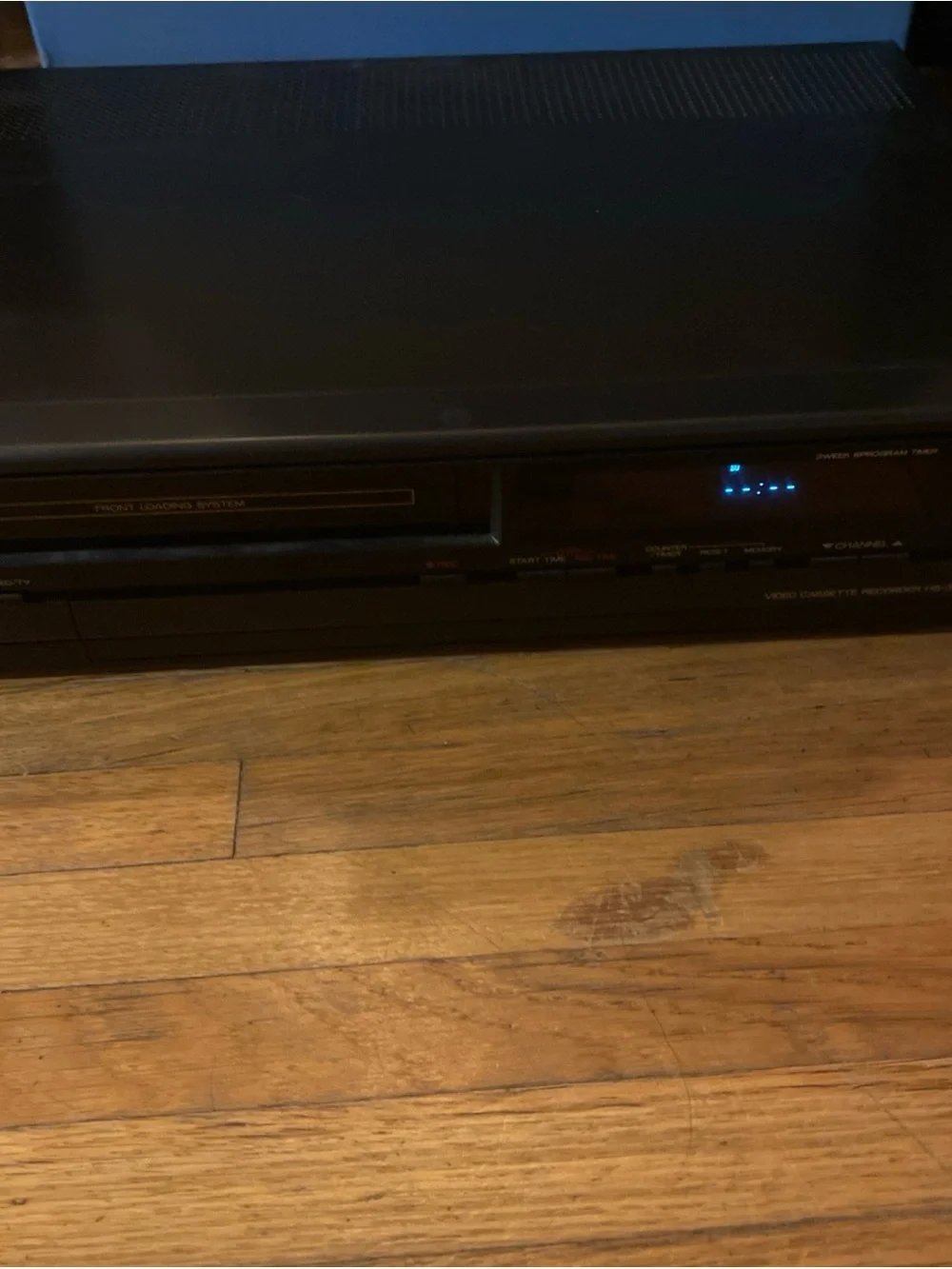 Mitsubishi HS-328UR VCR VHS For Parts Or * Repair W Original Manuel Eats Tapes